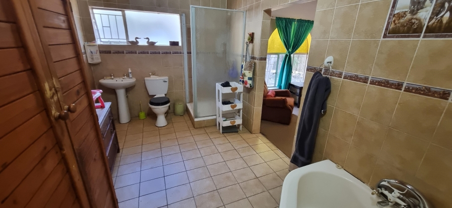 4 Bedroom Property for Sale in Elandsrand North West